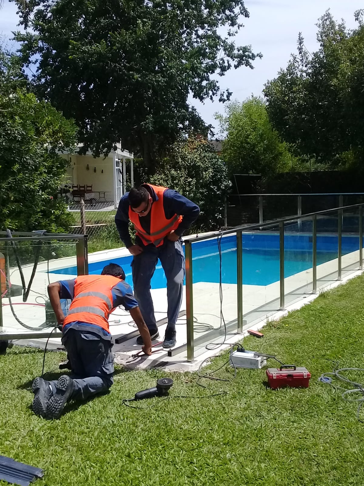 herreria pergolas de hierro y madera